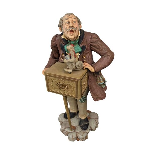 Vtg 1982 Hallmark Musical Organ Grinder & Monkey Santa Lucia Figurine 8.5" WORKS - Picture 1 of 14
